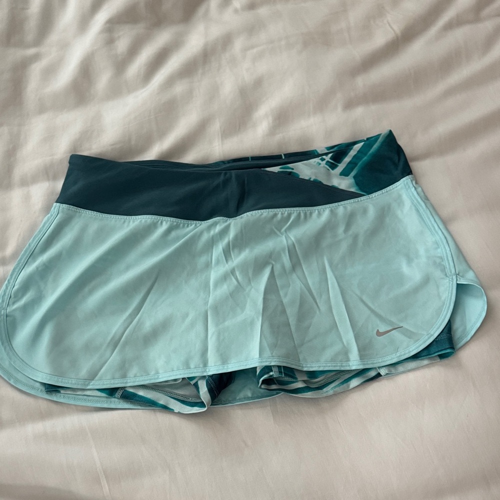 Nike Women's Blue Skort